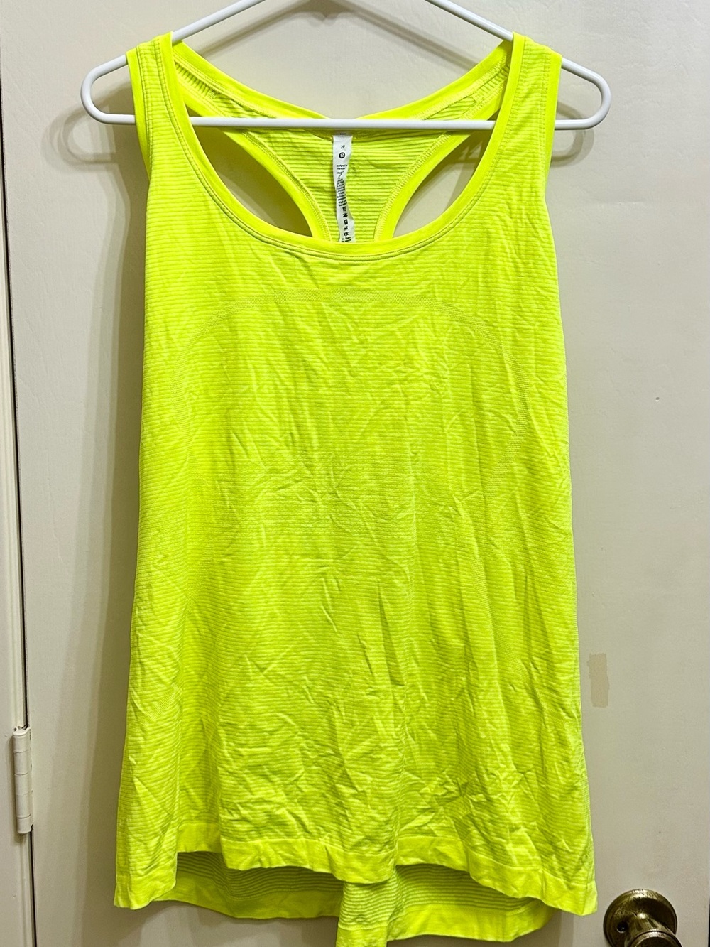 Lululemon Swiftly Racerback Tank SZ 20
